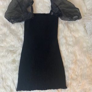 Puff sleeve black  dress